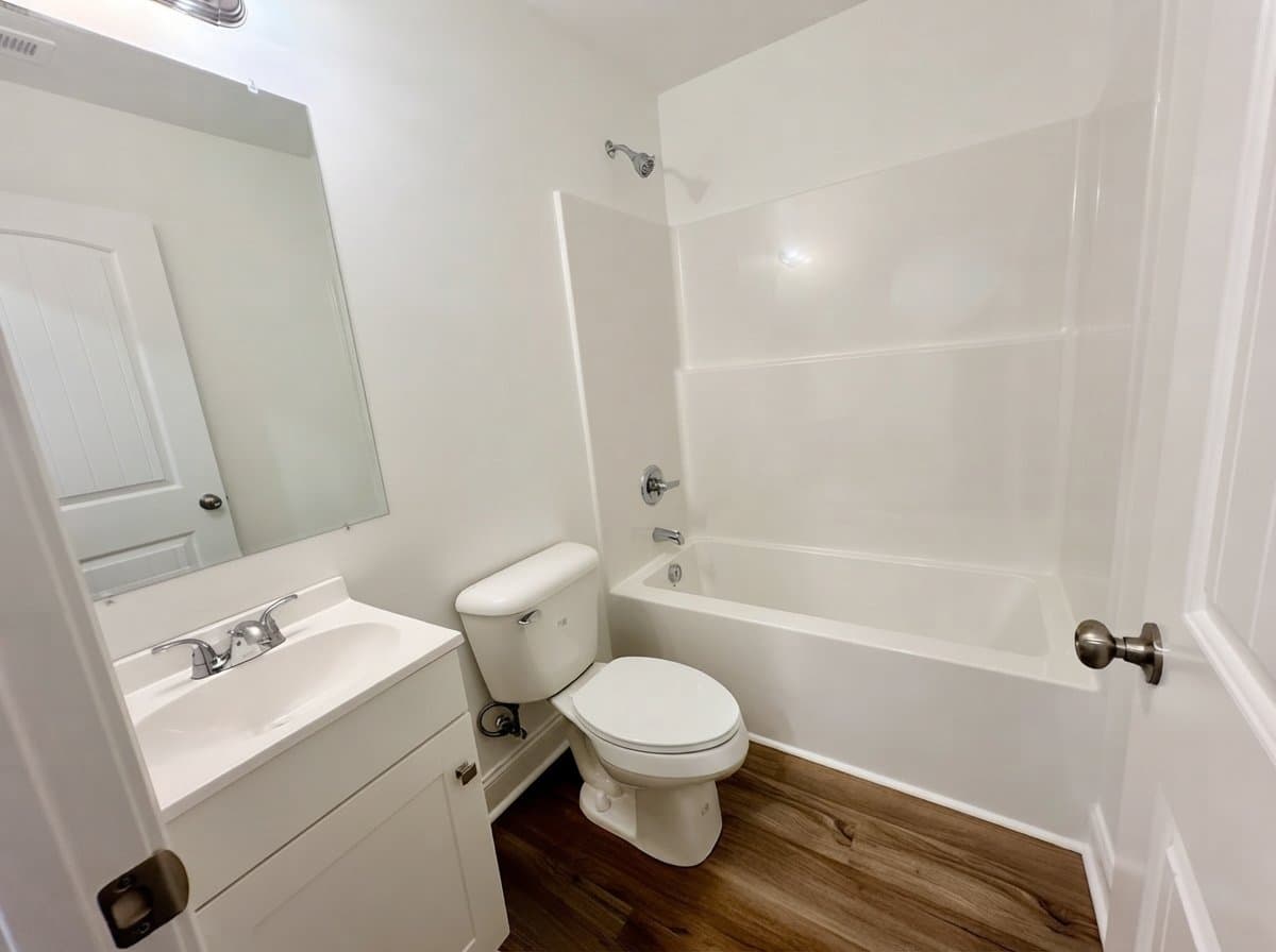 Dalton Multiplex: 163 Harrison Ln SE