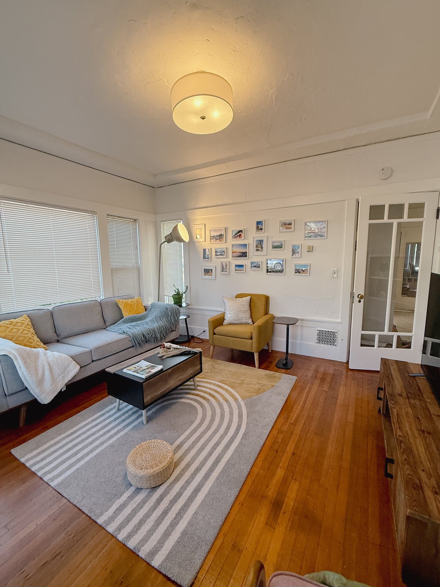 Oakland Multiplex: 455 41st St Apt 1