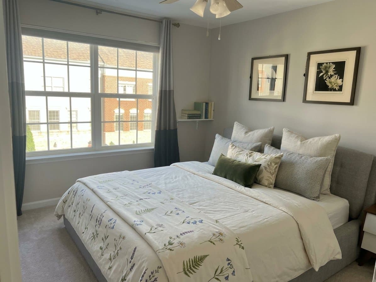 Ashburn Townhome: 22691 Flowing Spring Sq