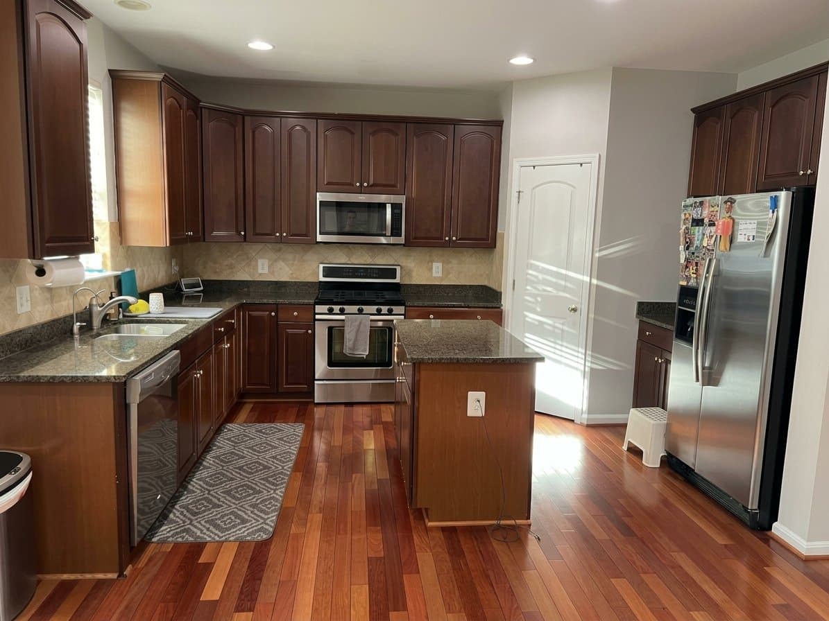 Ashburn Townhome: 22691 Flowing Spring Sq