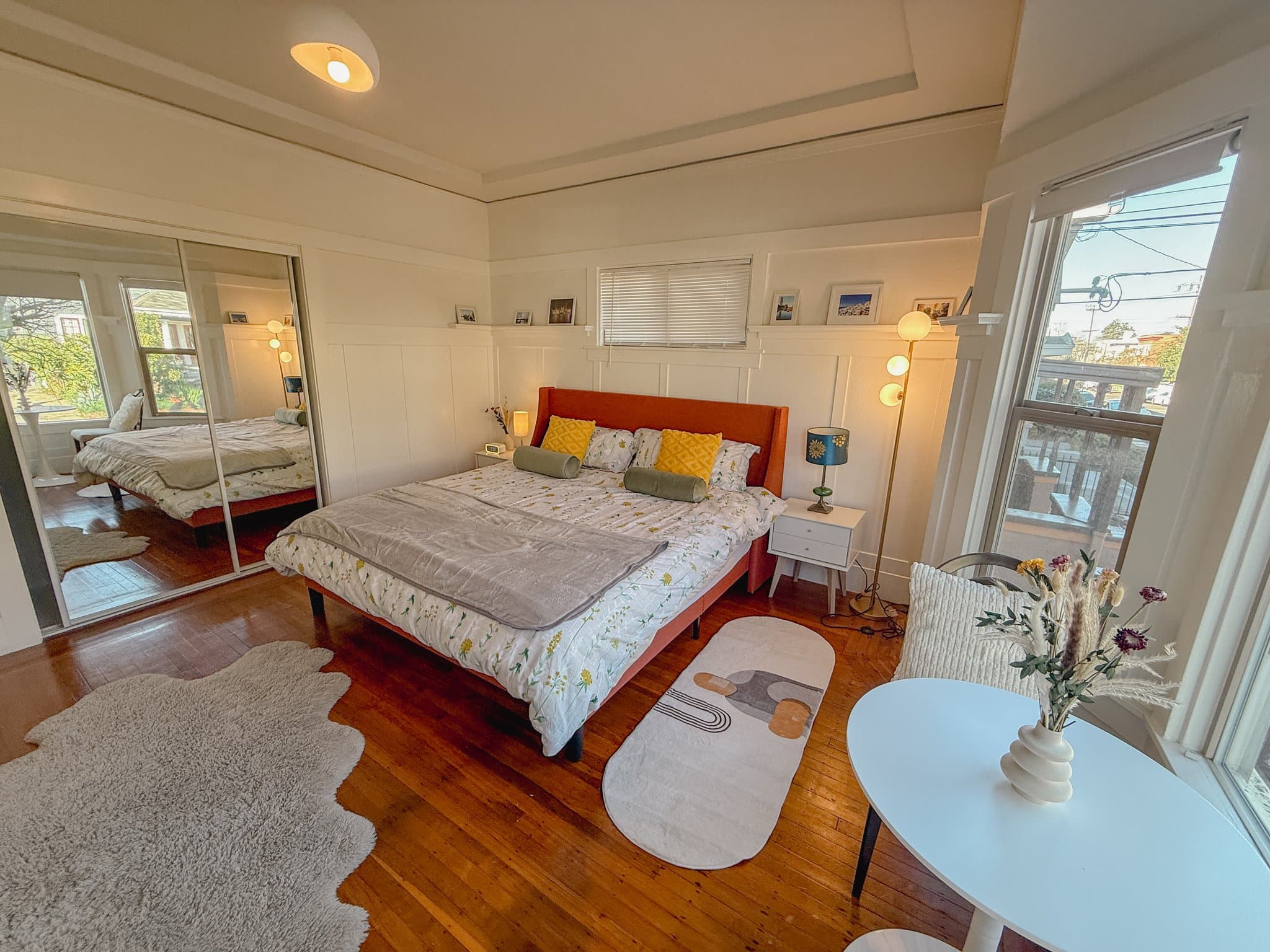 Oakland Multiplex: 455 41st St Apt 1