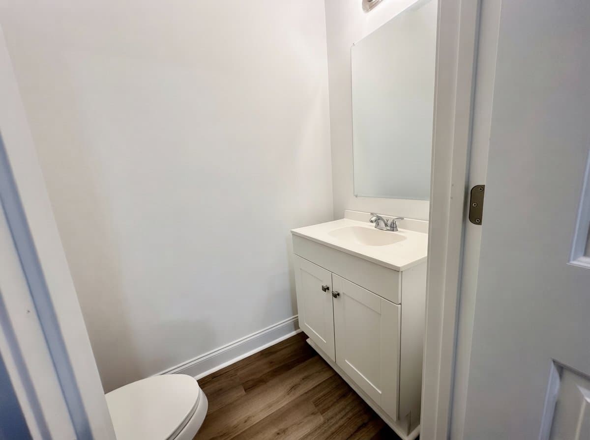 Dalton Multiplex: 163 Harrison Ln SE