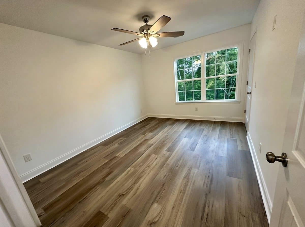 Dalton Multiplex: 163 Harrison Ln SE
