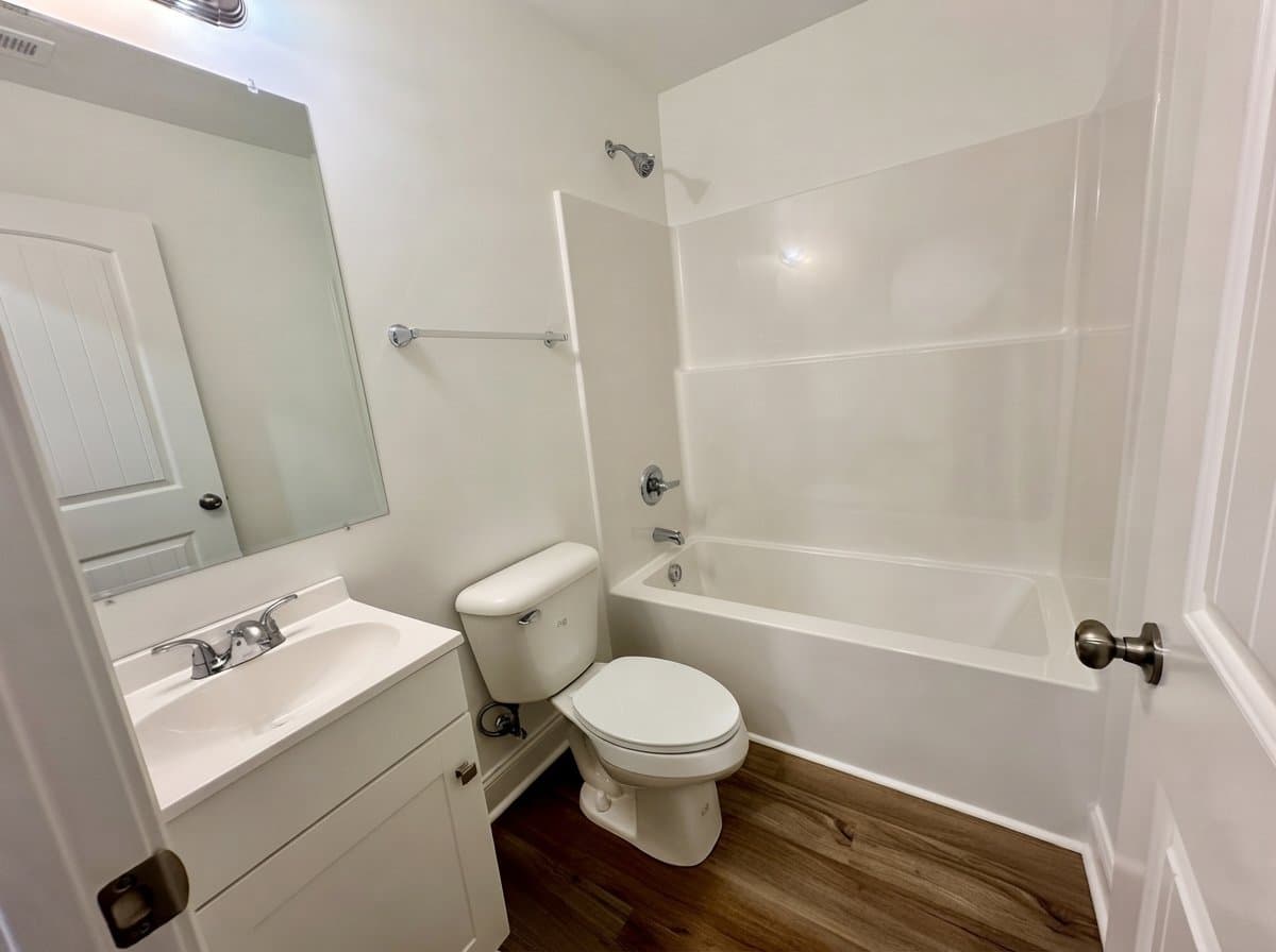Dalton Multiplex: 163 Harrison Ln SE