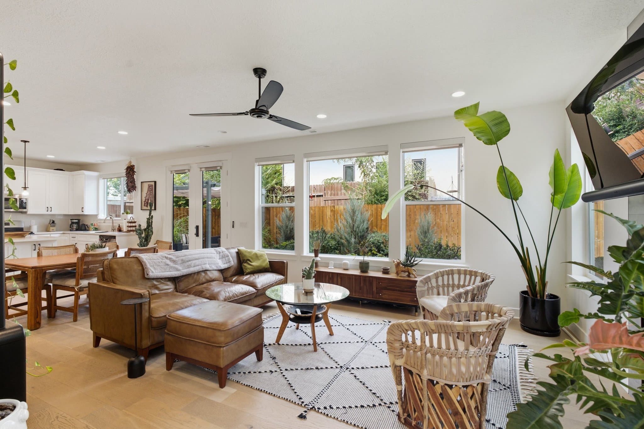 Millcreek Townhome: 789 E Amara Pl