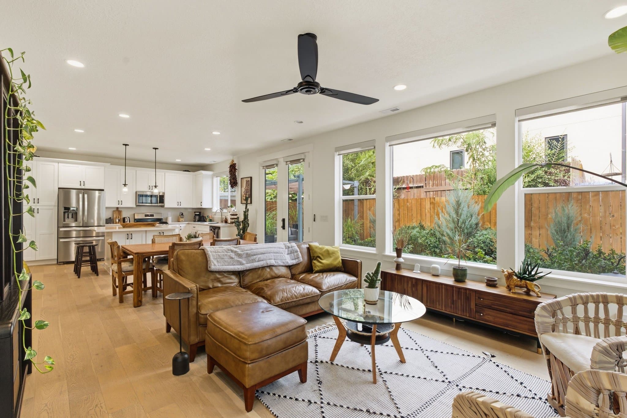 Millcreek Townhome: 789 E Amara Pl