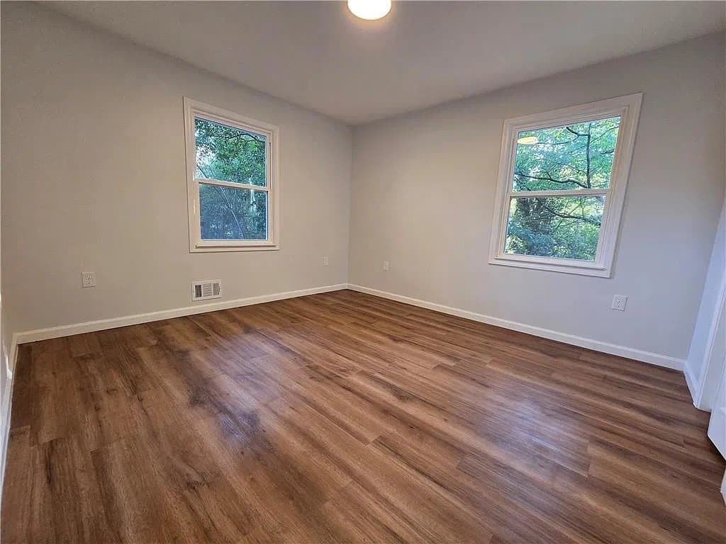 Atlanta House: 2639 Rollingwood Ln SE