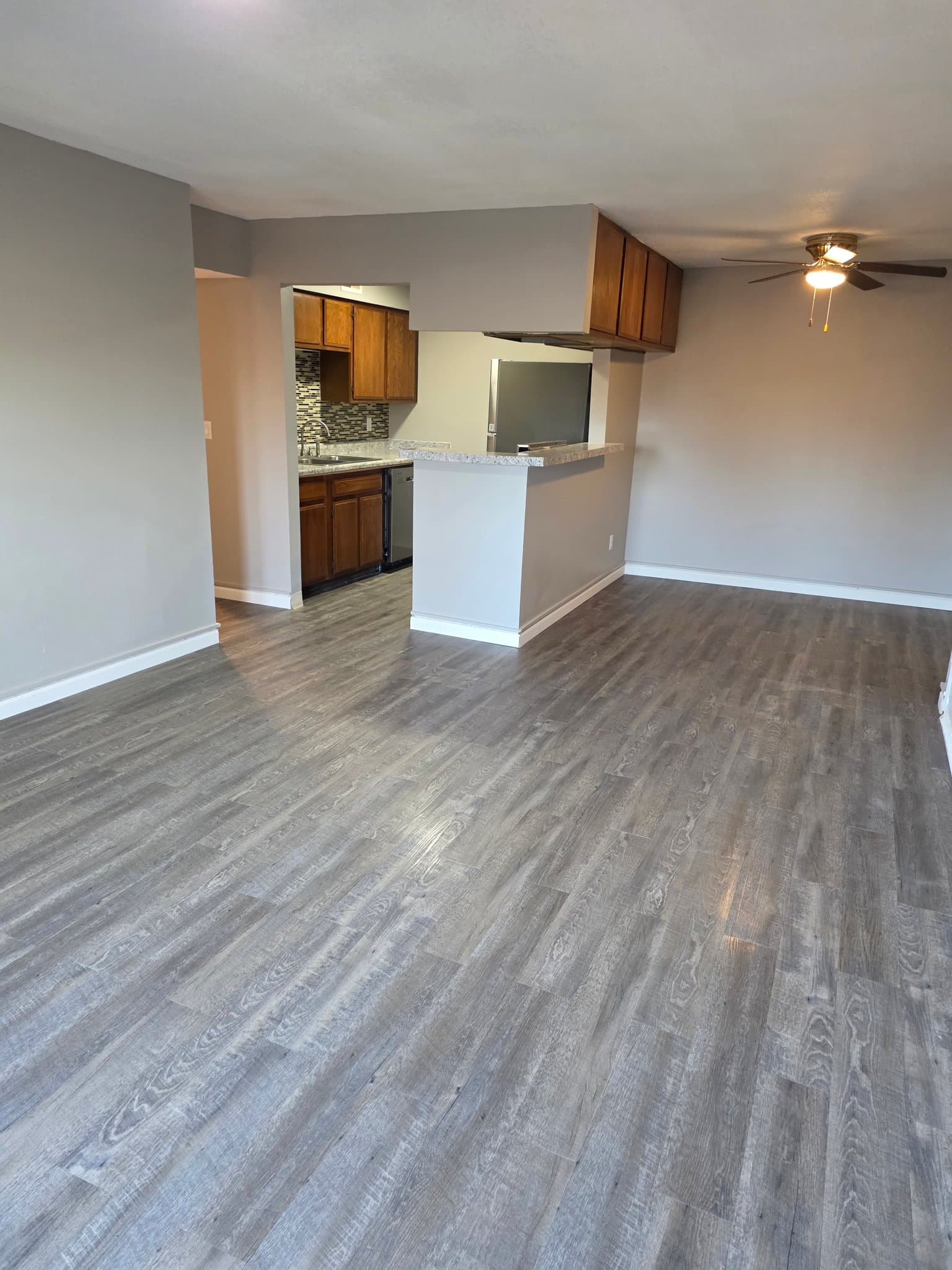 Wichita Apartment: 1325 N MERIDIAN AVE