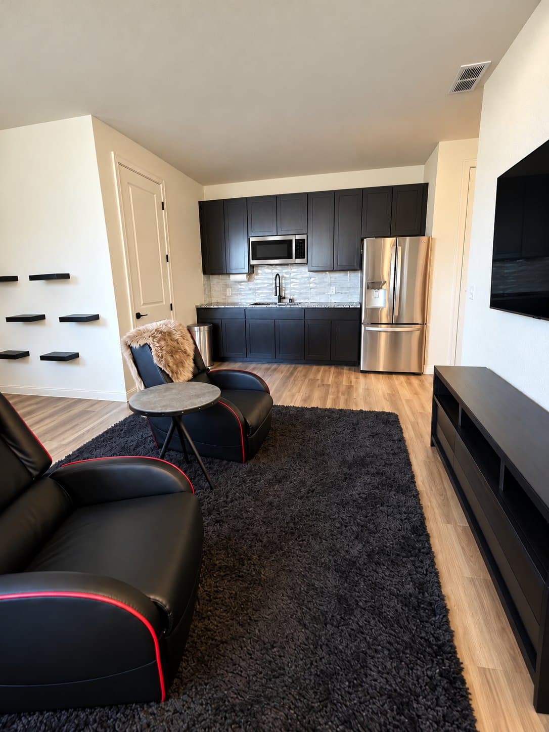 Colorado Springs Single Room: 3371 Skywatch Hts