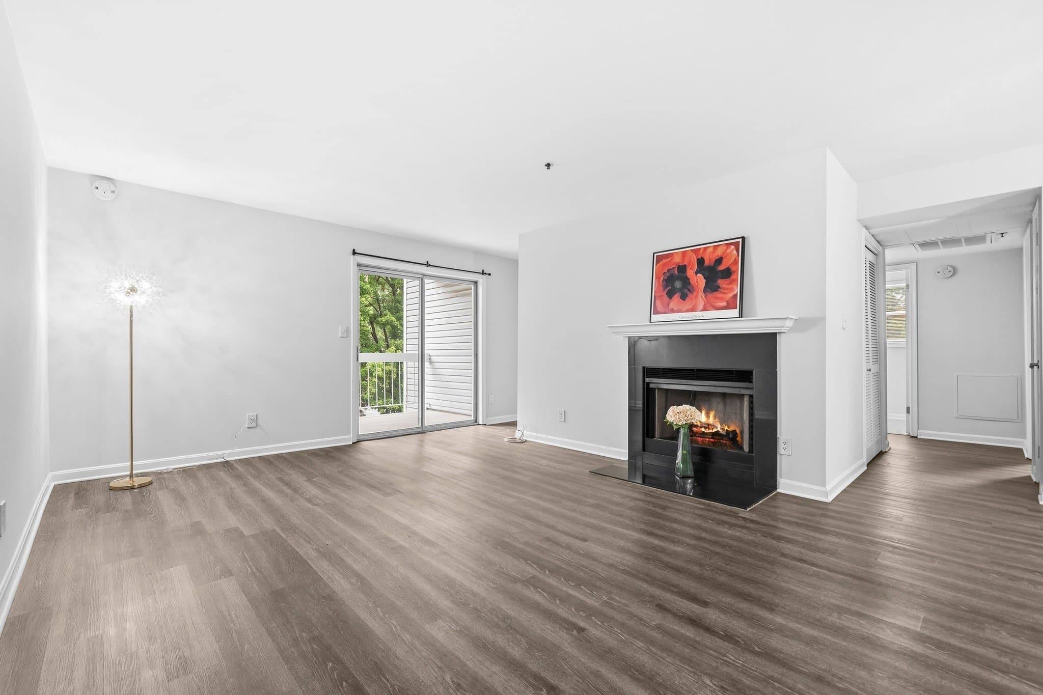 Oakton Condo: 10248 Appalachian Cir