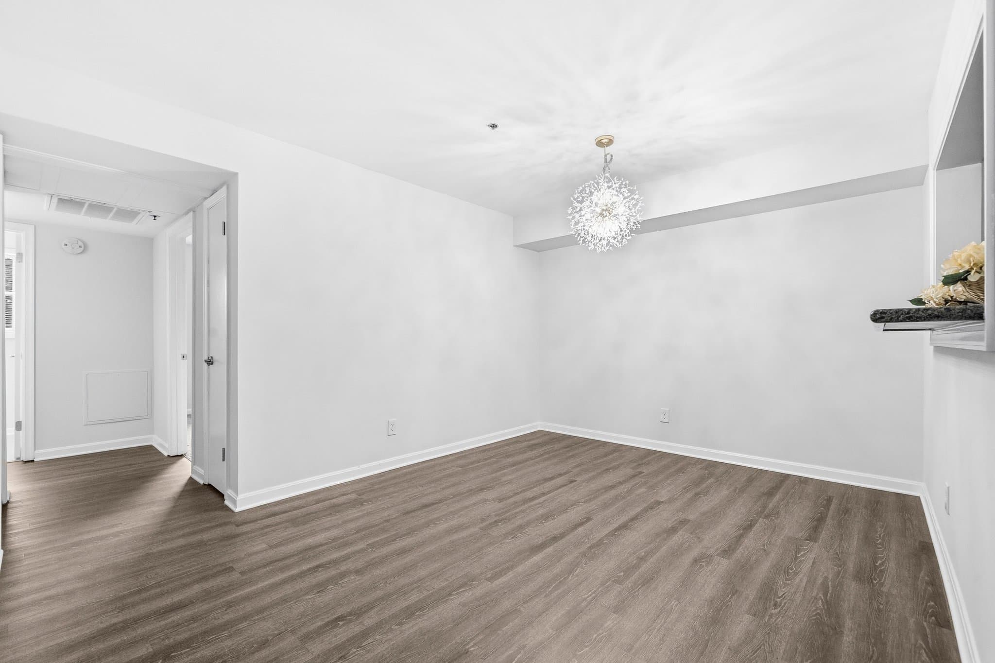 Oakton Condo: 10248 Appalachian Cir