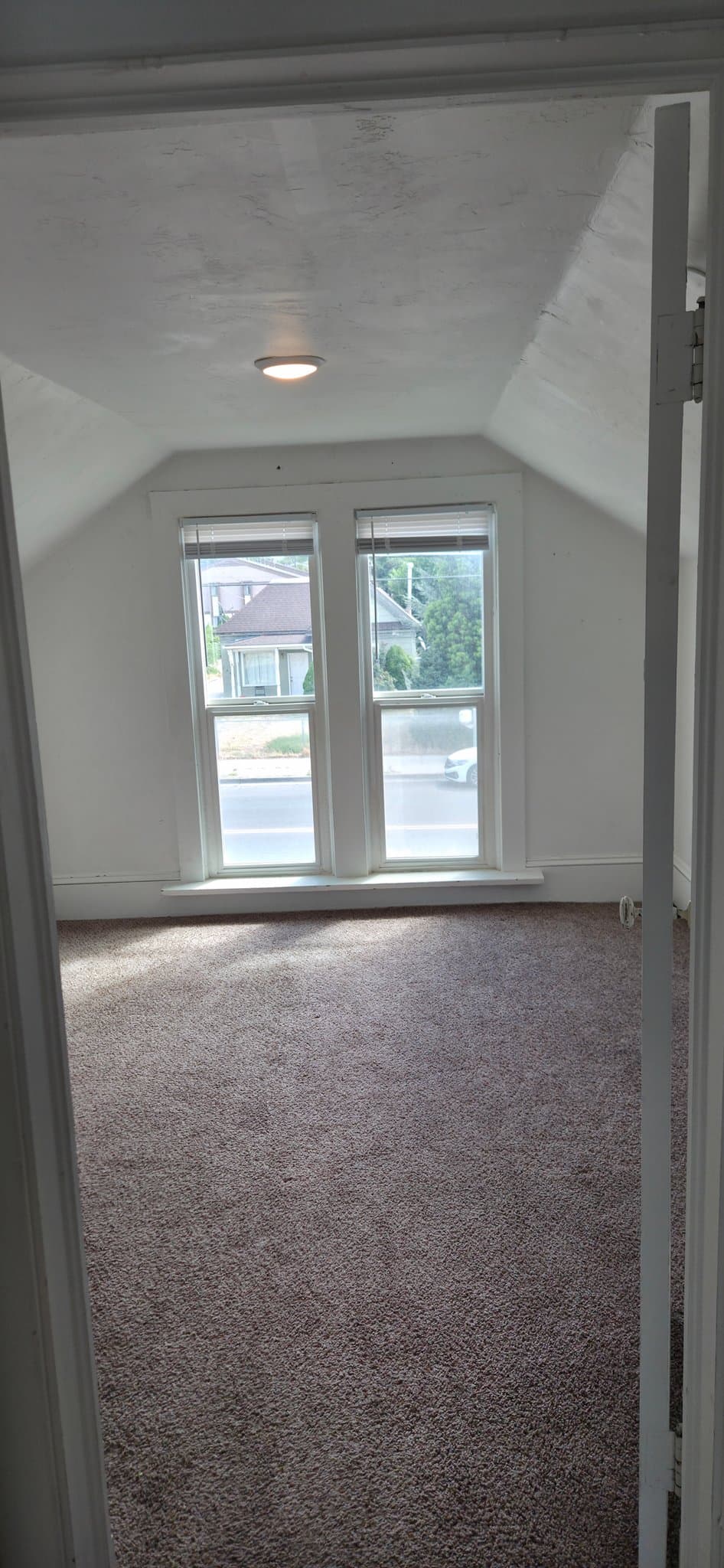 Midvale House: 7848 S Main St
