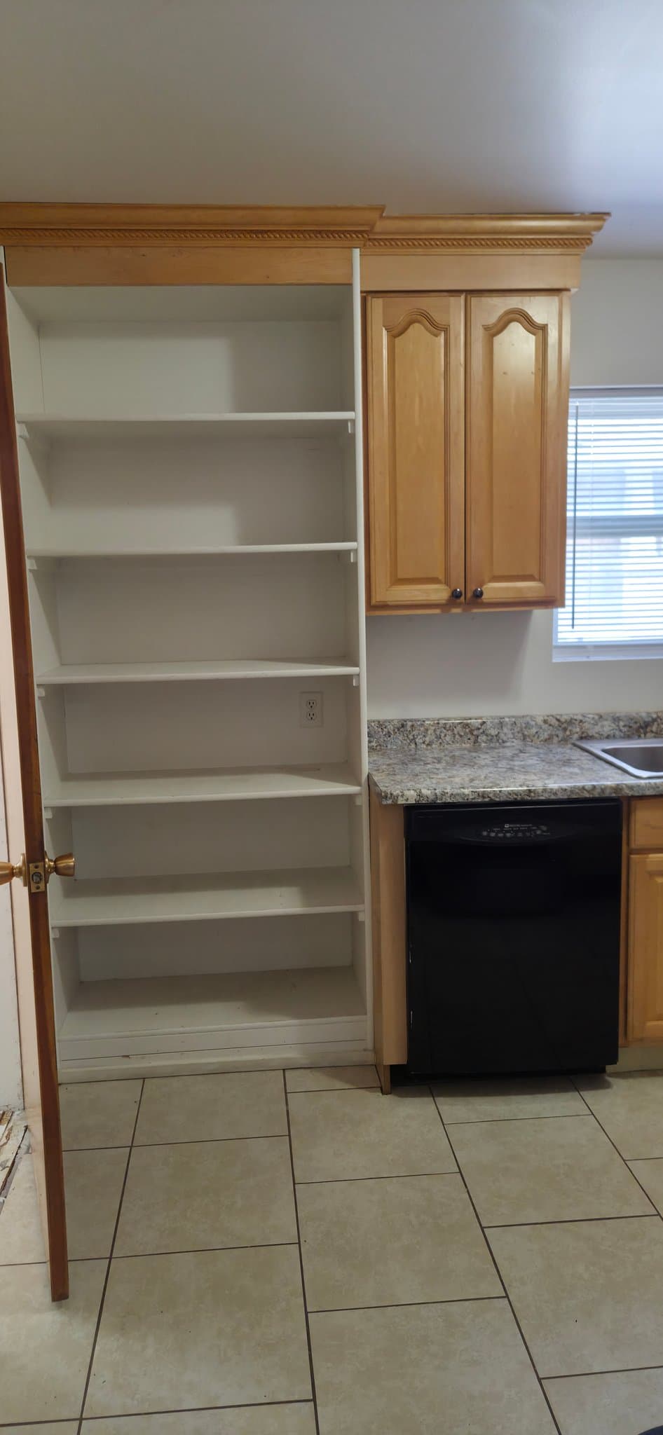 Midvale House: 7848 S Main St