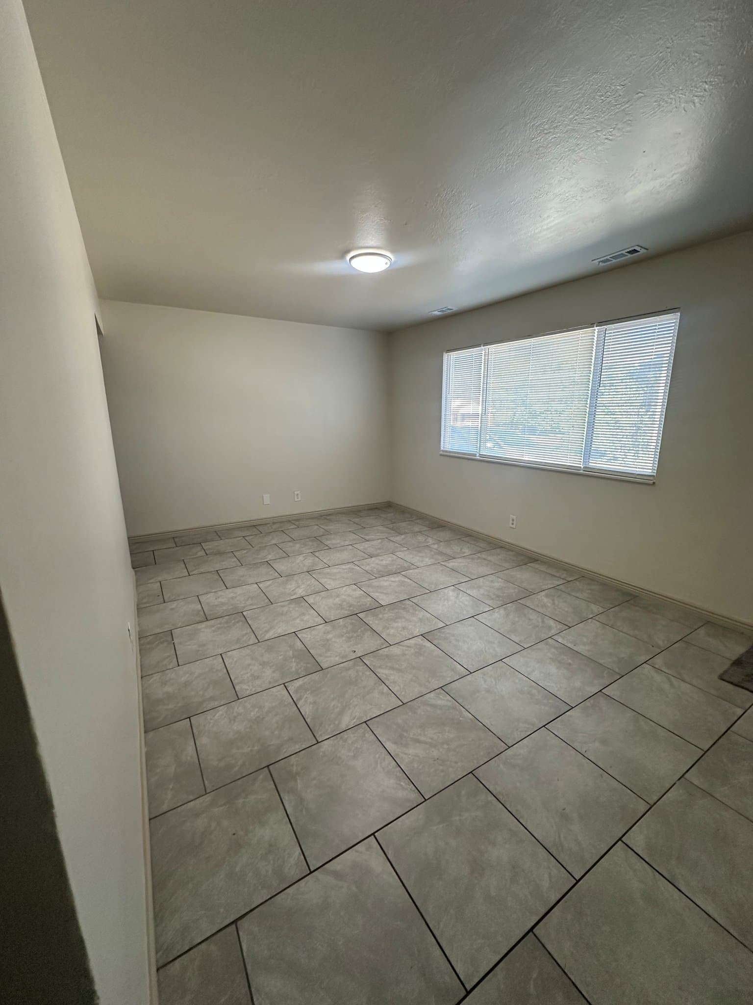 Magna Townhome: 3065 S 9100 W