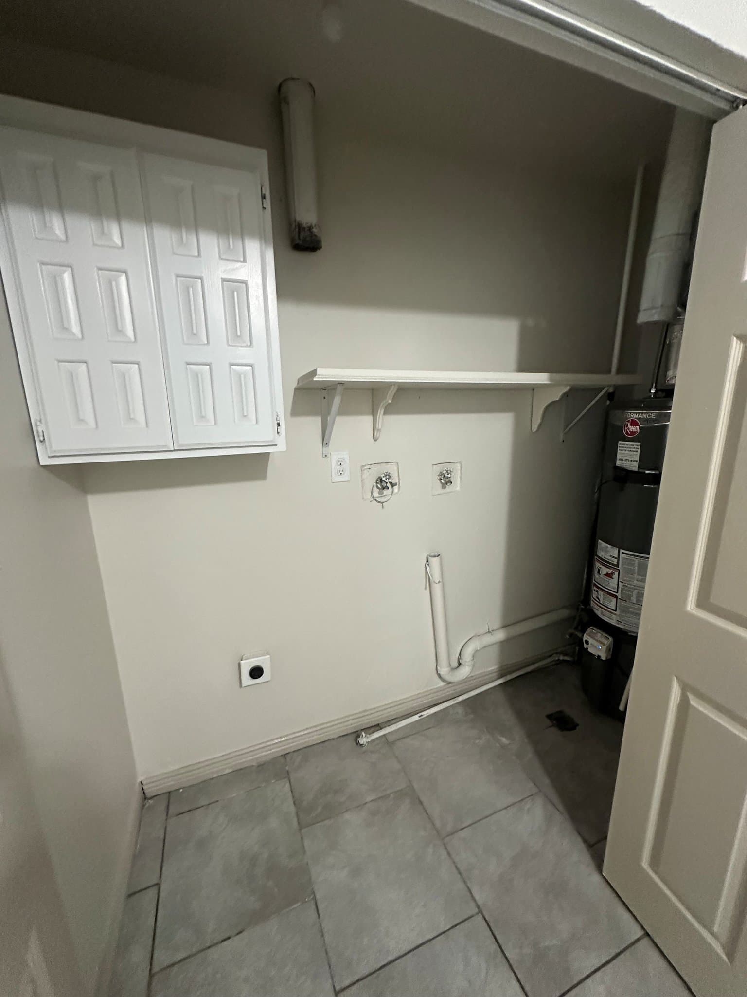Magna Townhome: 3065 S 9100 W