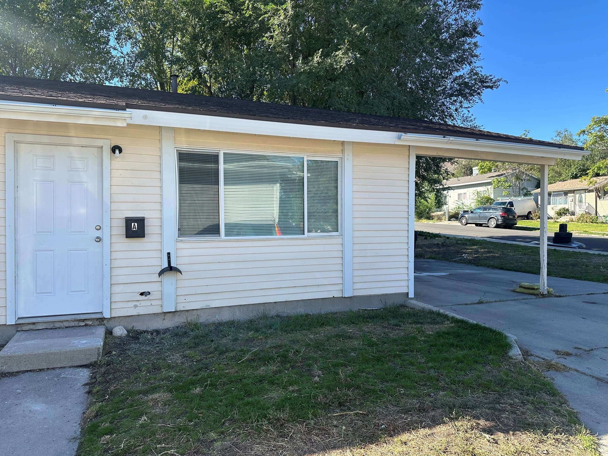 Magna Townhome: 3065 S 9100 W