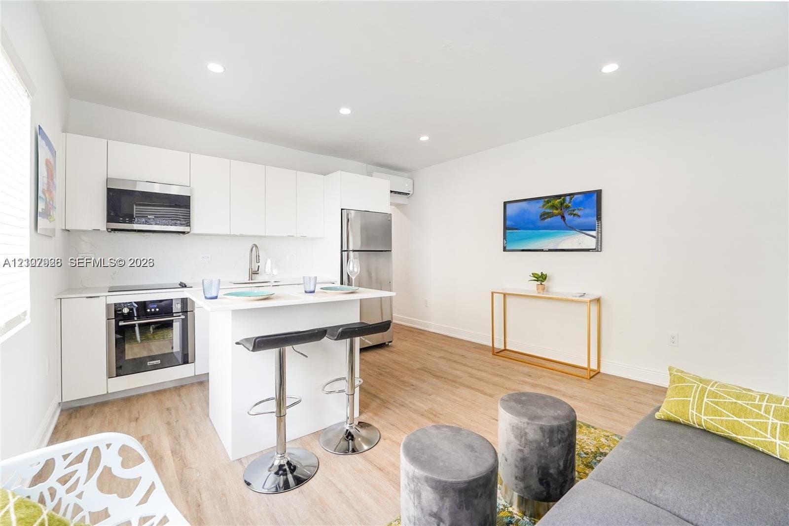 Miami Beach Apartment: 1351 Euclid Ave # 12