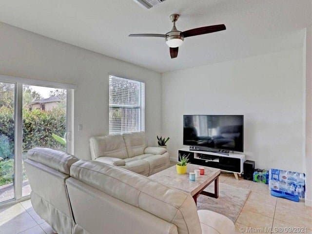West Palm Beach Townhome: 5258 Ashley River Rd