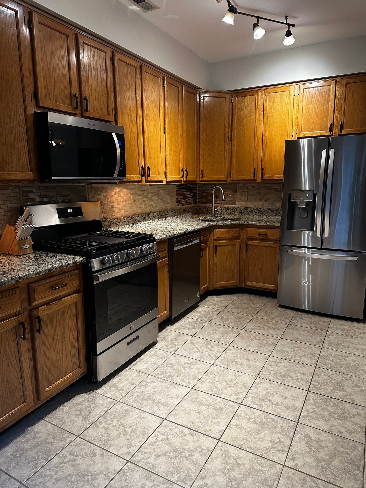 Robbinsville Townhome: 223 Bromley Ct