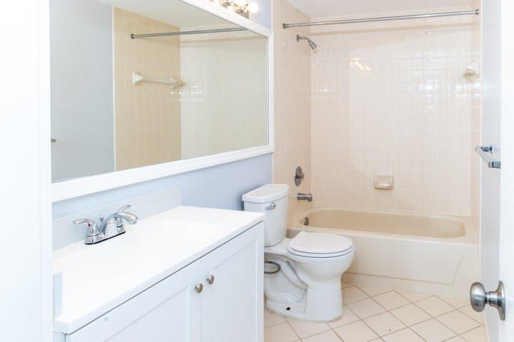 West Palm Beach Townhome: 7406 74th Way