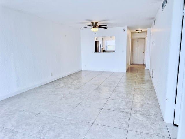 Boynton Beach Condo: 2016 S Federal Hwy Apt 404