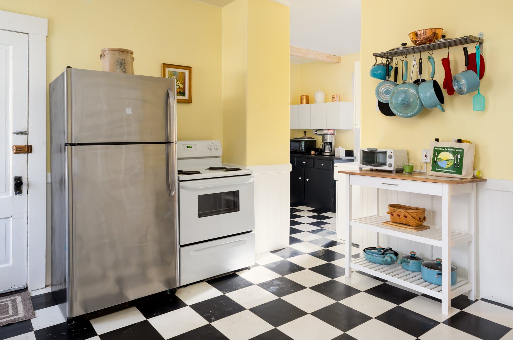 Brattleboro Condo: 182 High St