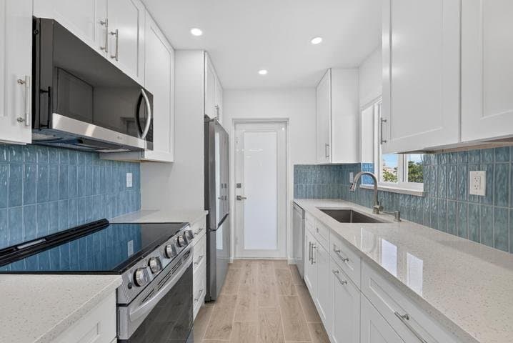 Boca Raton Condo: 331 SW 8th St Apt 3F