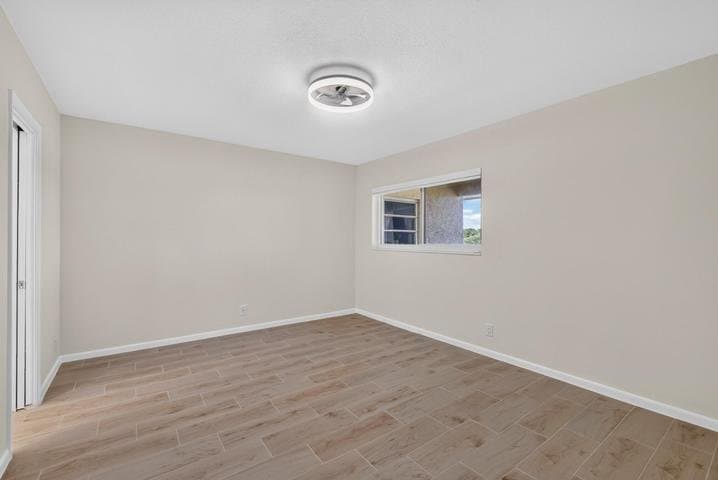 Boca Raton Condo: 331 SW 8th St Apt 3F