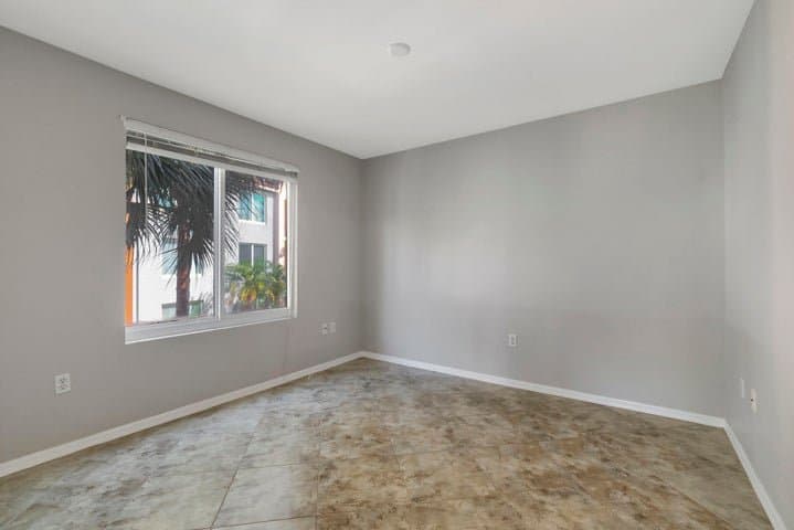 Boynton Beach Condo: 116 Villa Circle 116