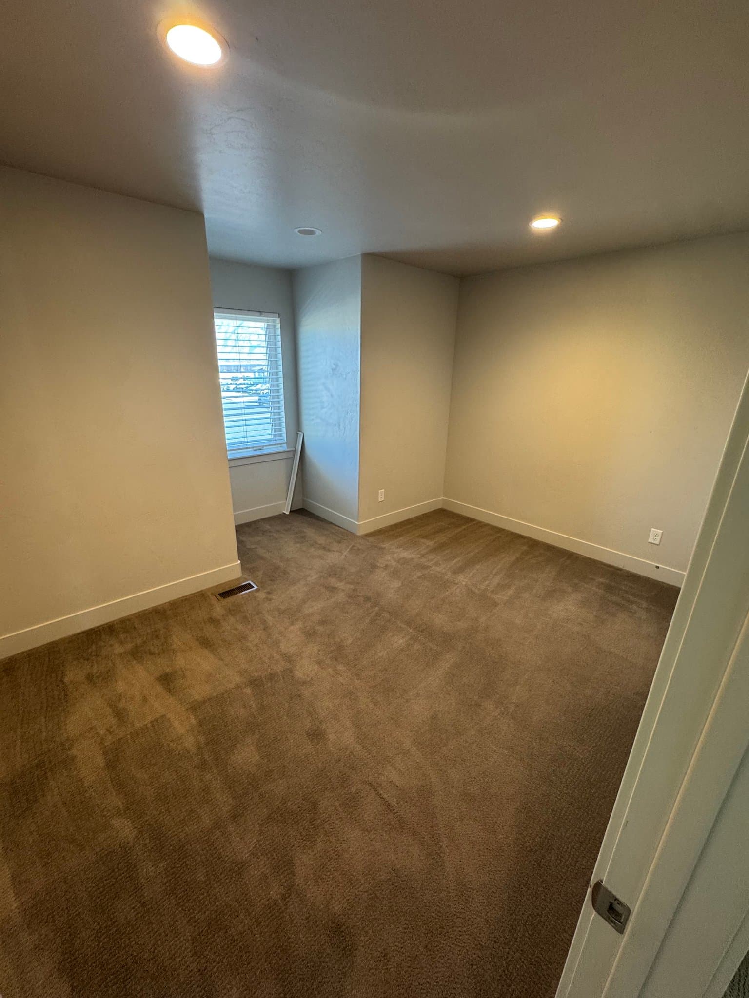 Spanish Fork Townhome: 904 E 600 N