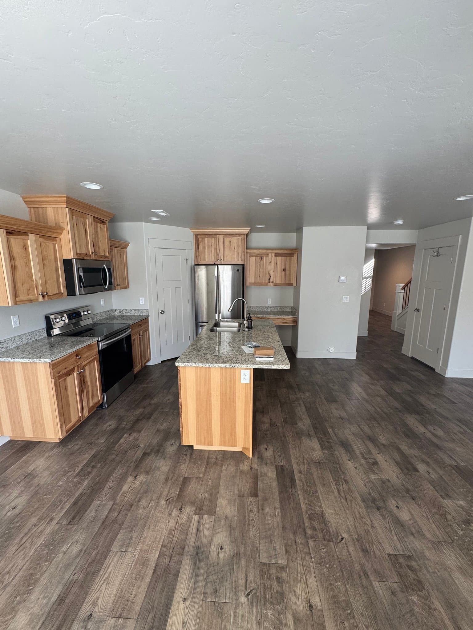 Spanish Fork Townhome: 904 E 600 N