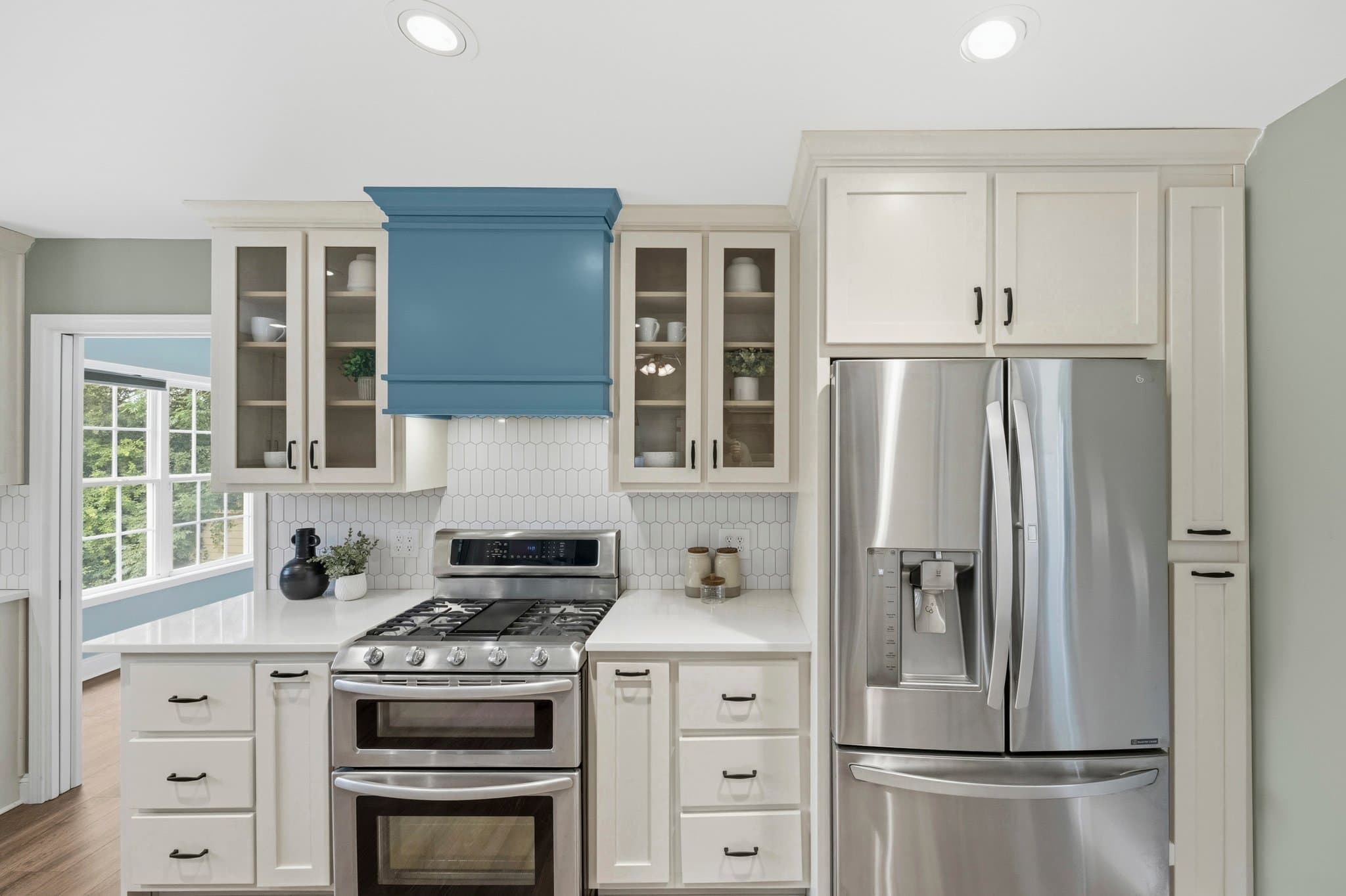 Monroe House: 2801 Sweetgrass Ln