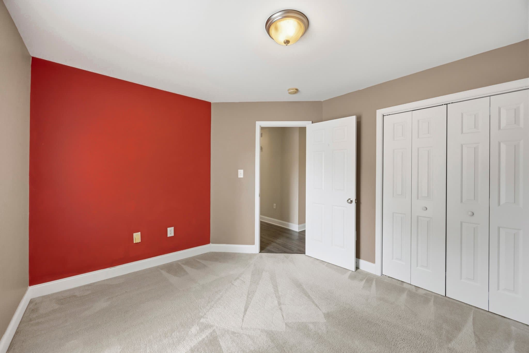 Monroe House: 2801 Sweetgrass Ln