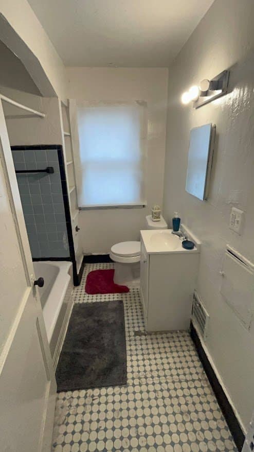Detroit House: 21484 Thatcher