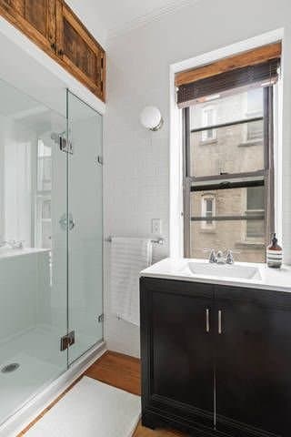 SoHo Apartment: 105 Thompson Street