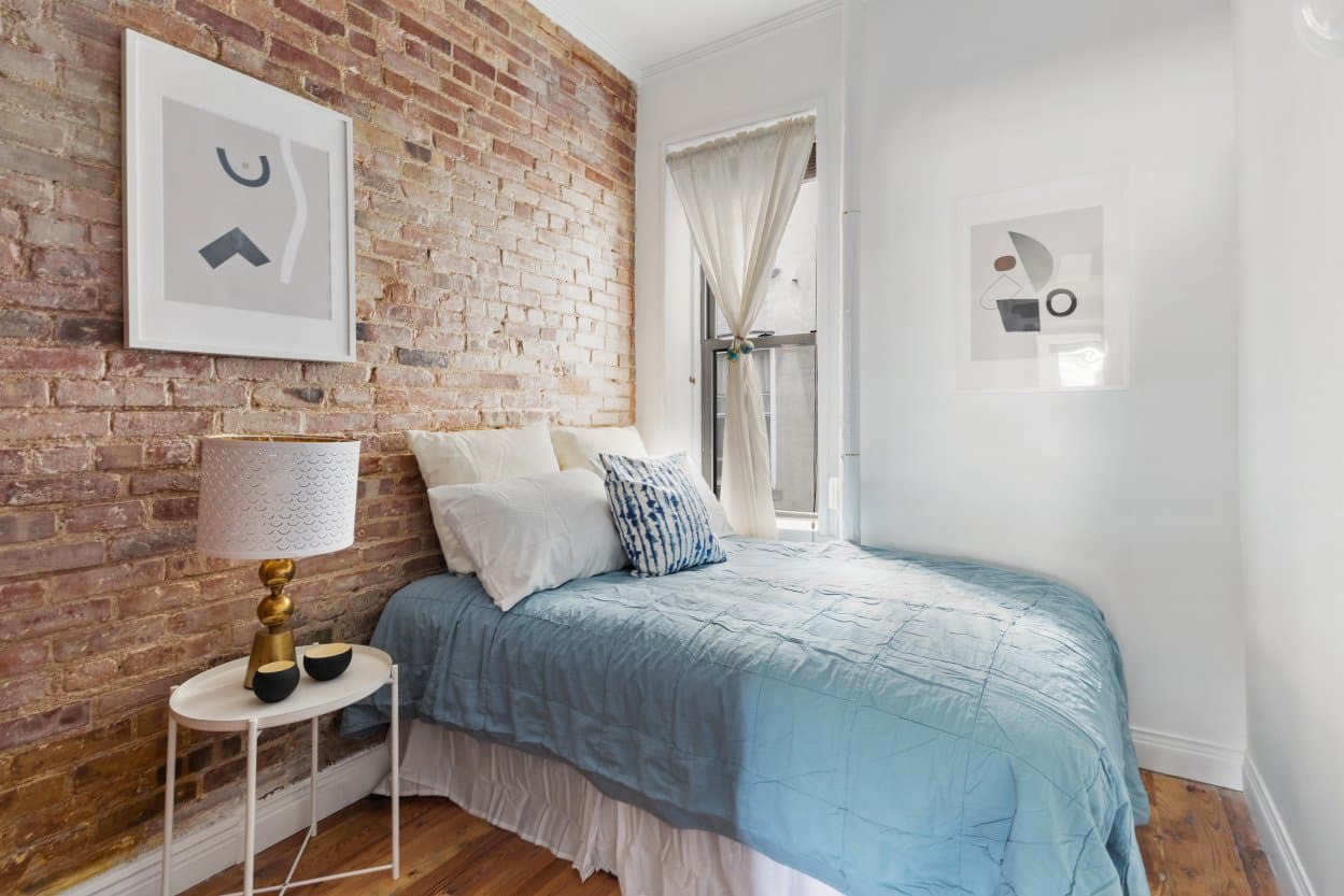 SoHo Apartment: 105 Thompson Street
