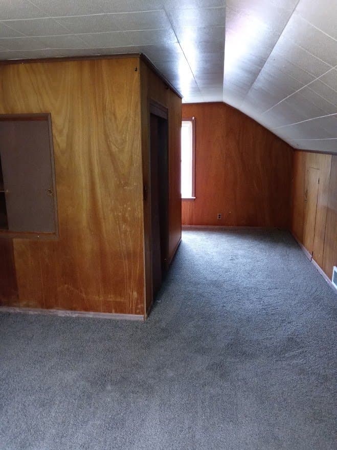 Detroit House: 19767 Blackstone St