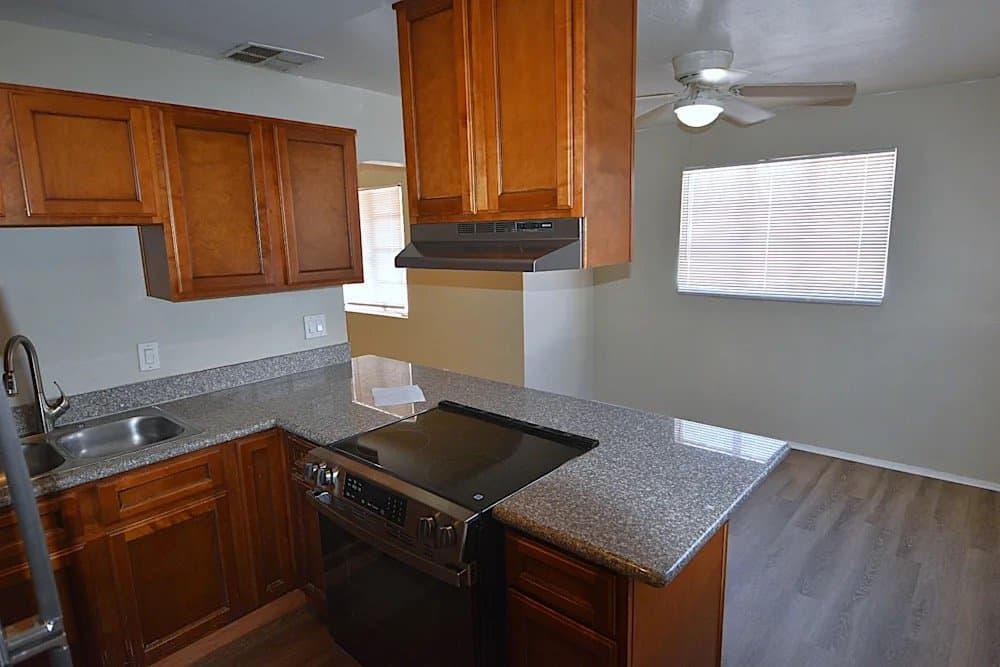 Phoenix House: 8834 N 29th Ave