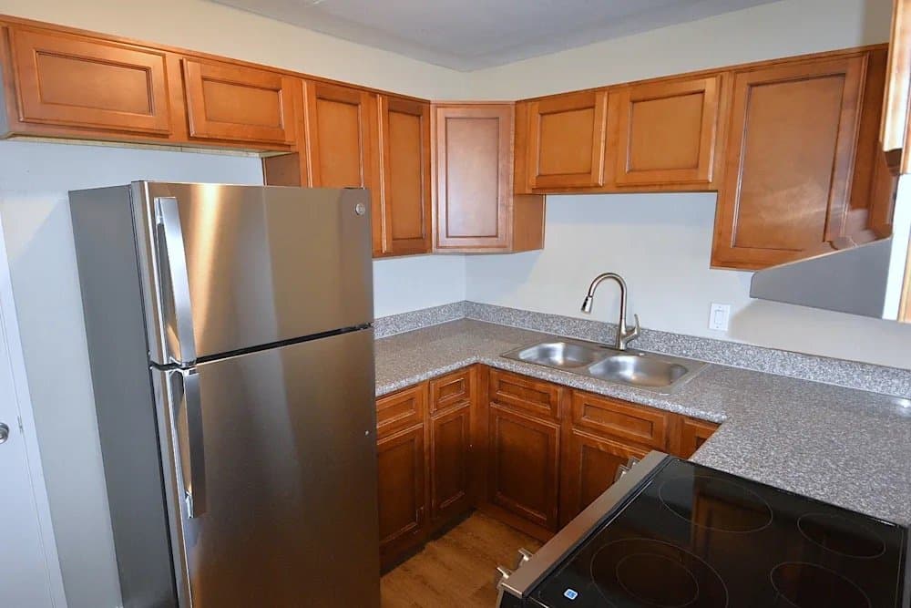 Phoenix House: 8834 N 29th Ave