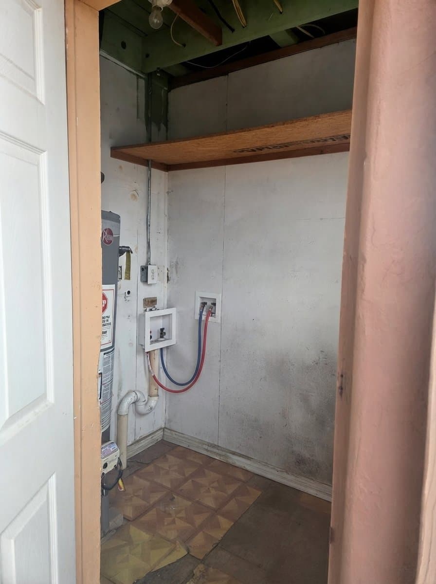 El Paso Multiplex: 558 Schwabe St