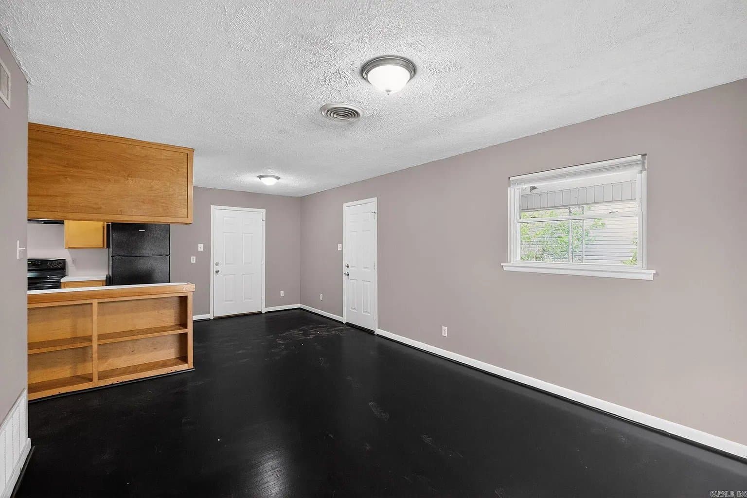 North Little Rock House: 505 E Bethany Rd