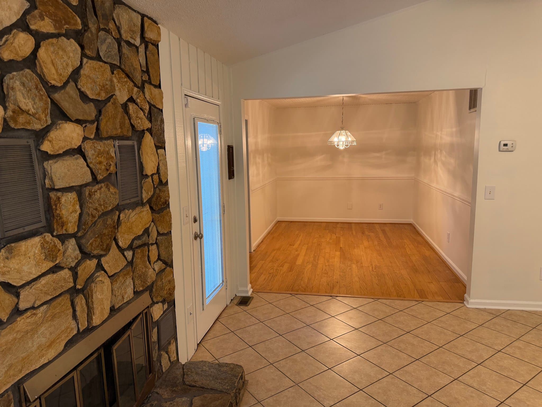 Charlotte House: 7814 Hickory Hollow Lane