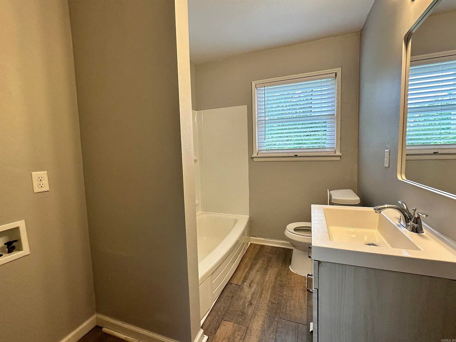North Little Rock House: 512 Ellen Drive
