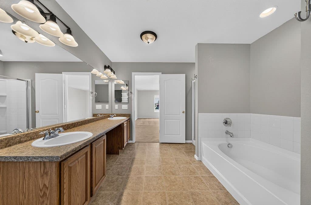 Fountain House: 7935 Campground Dr