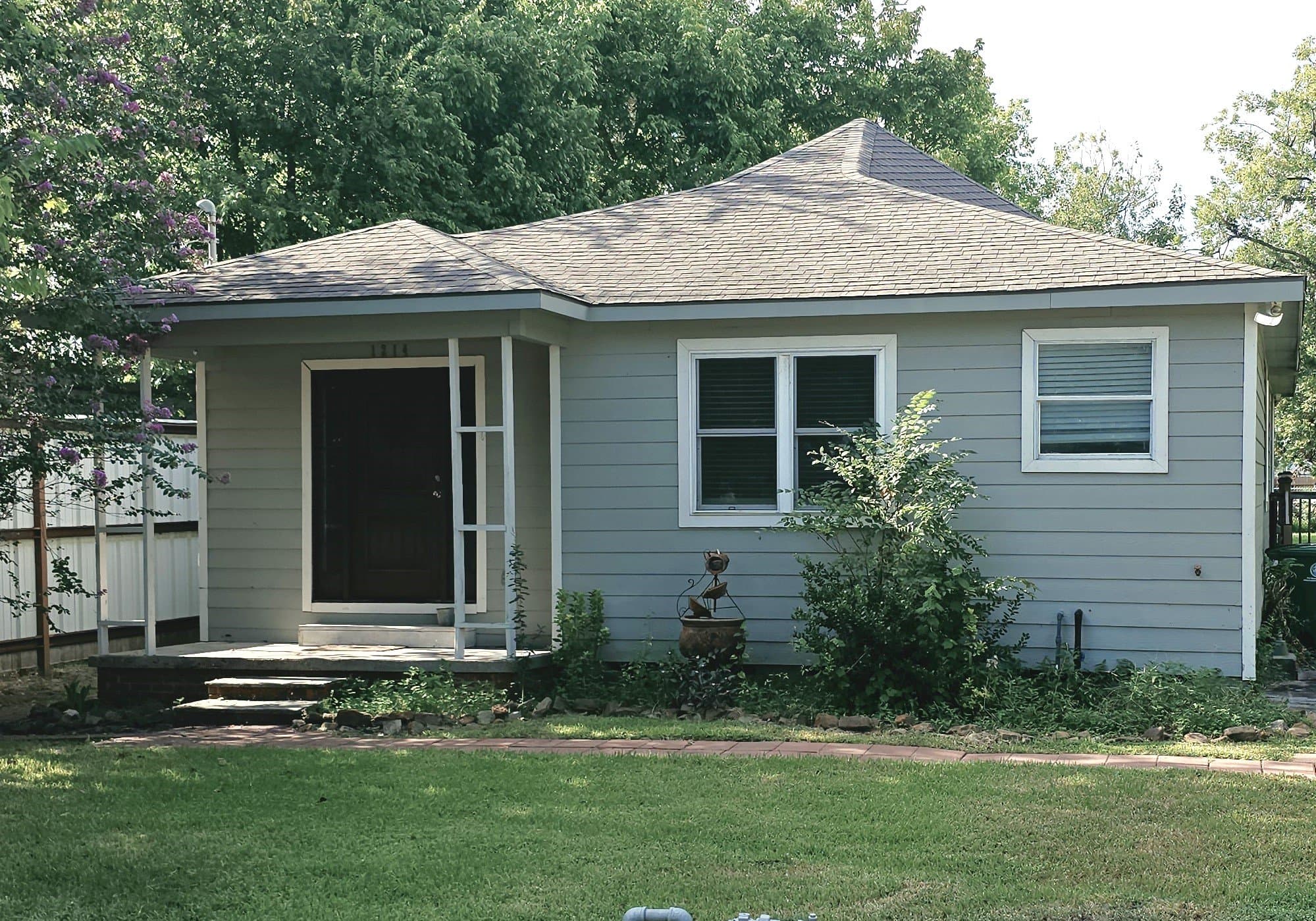 Houston House: 1214 Carby