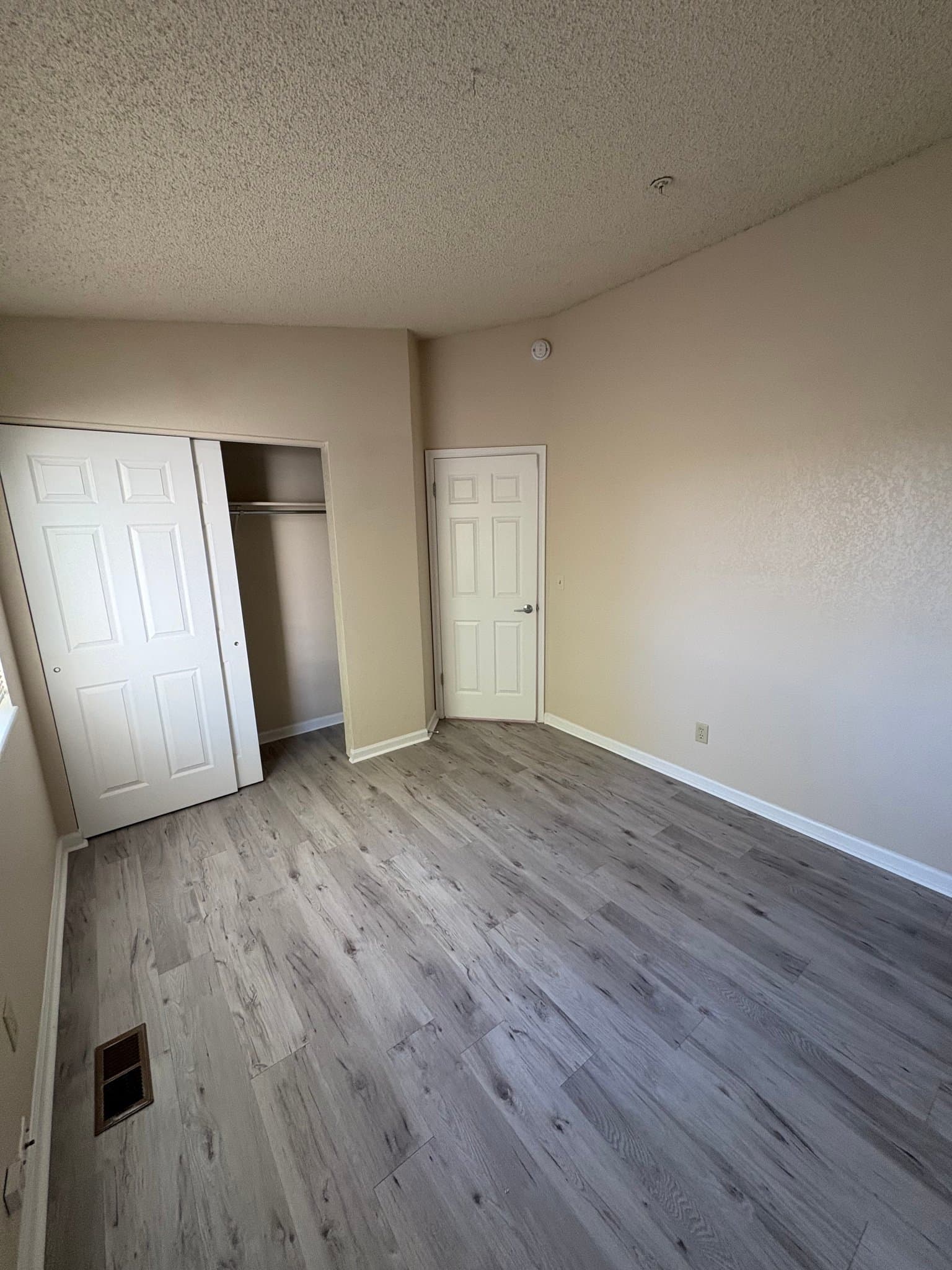 Boulder Townhome: 630 Walden Cir