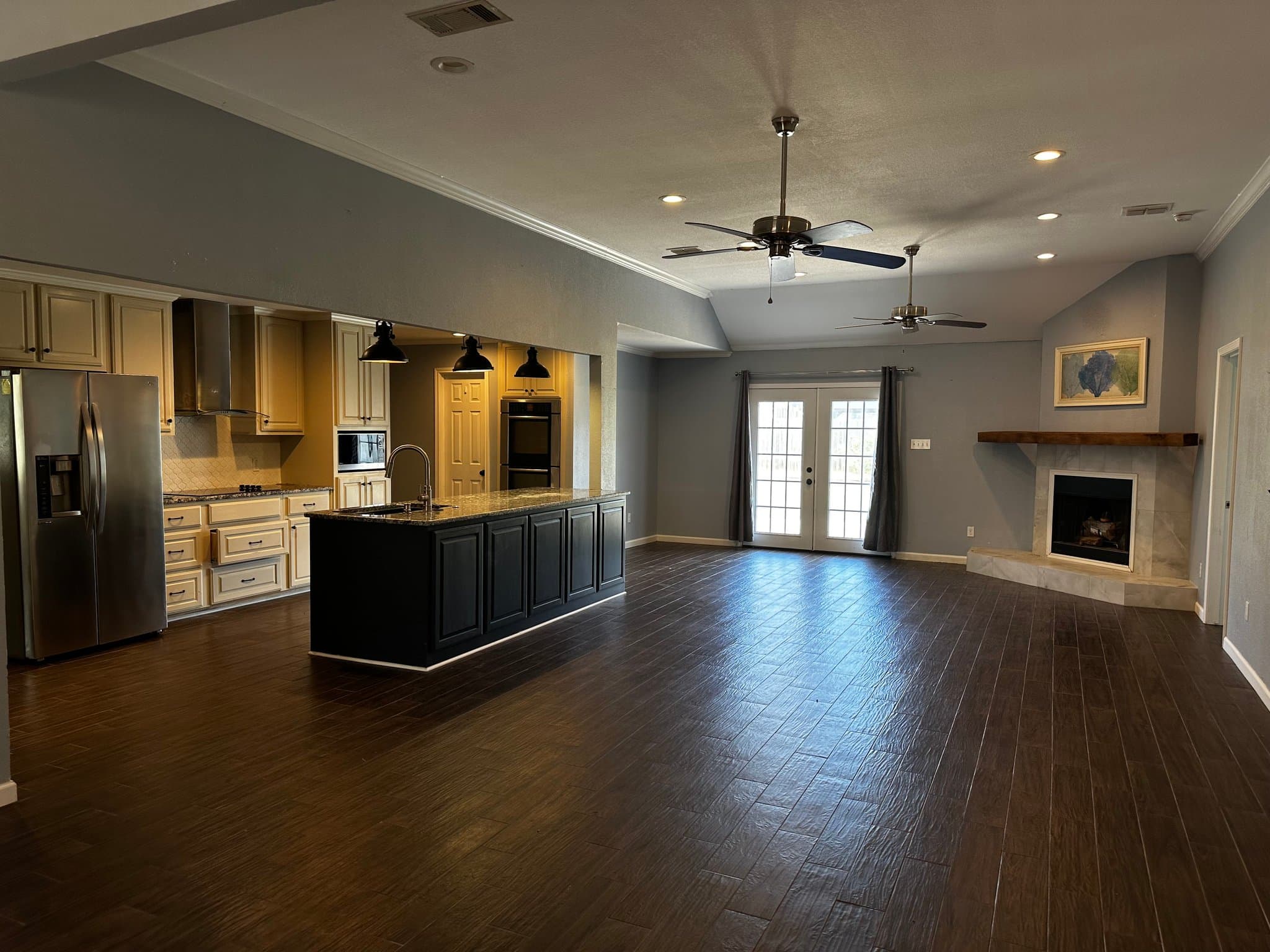 Waco House: 10613 Rayburn Way