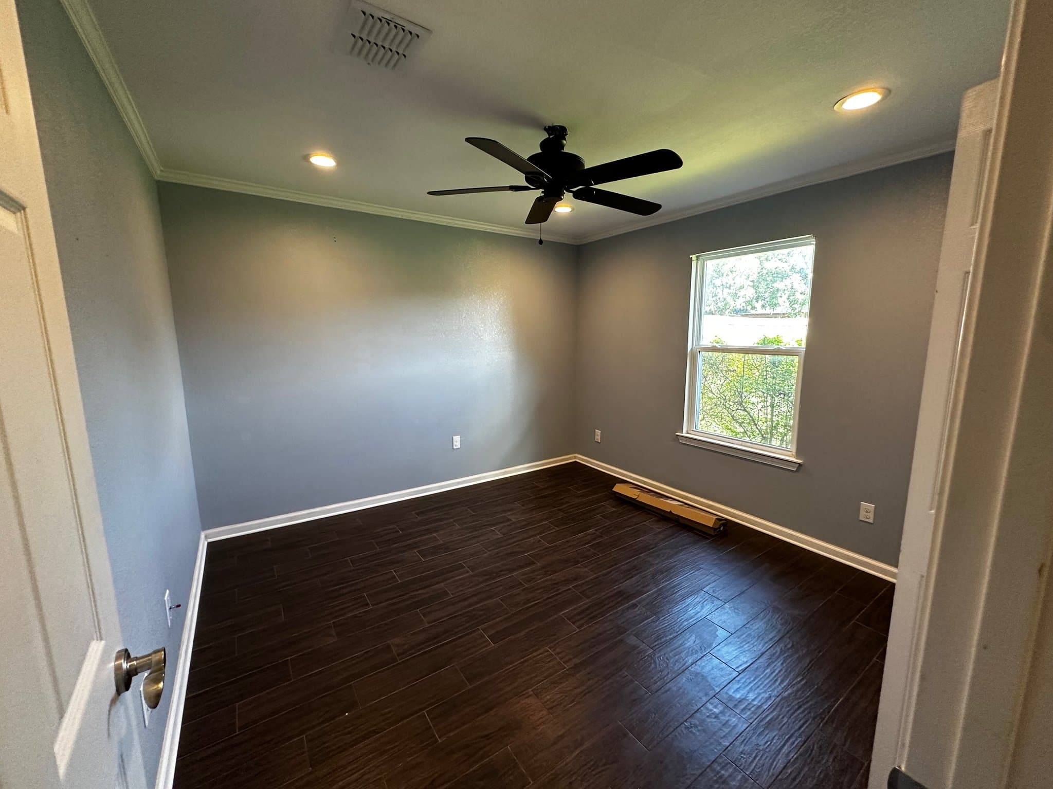 Waco House: 10613 Rayburn Way