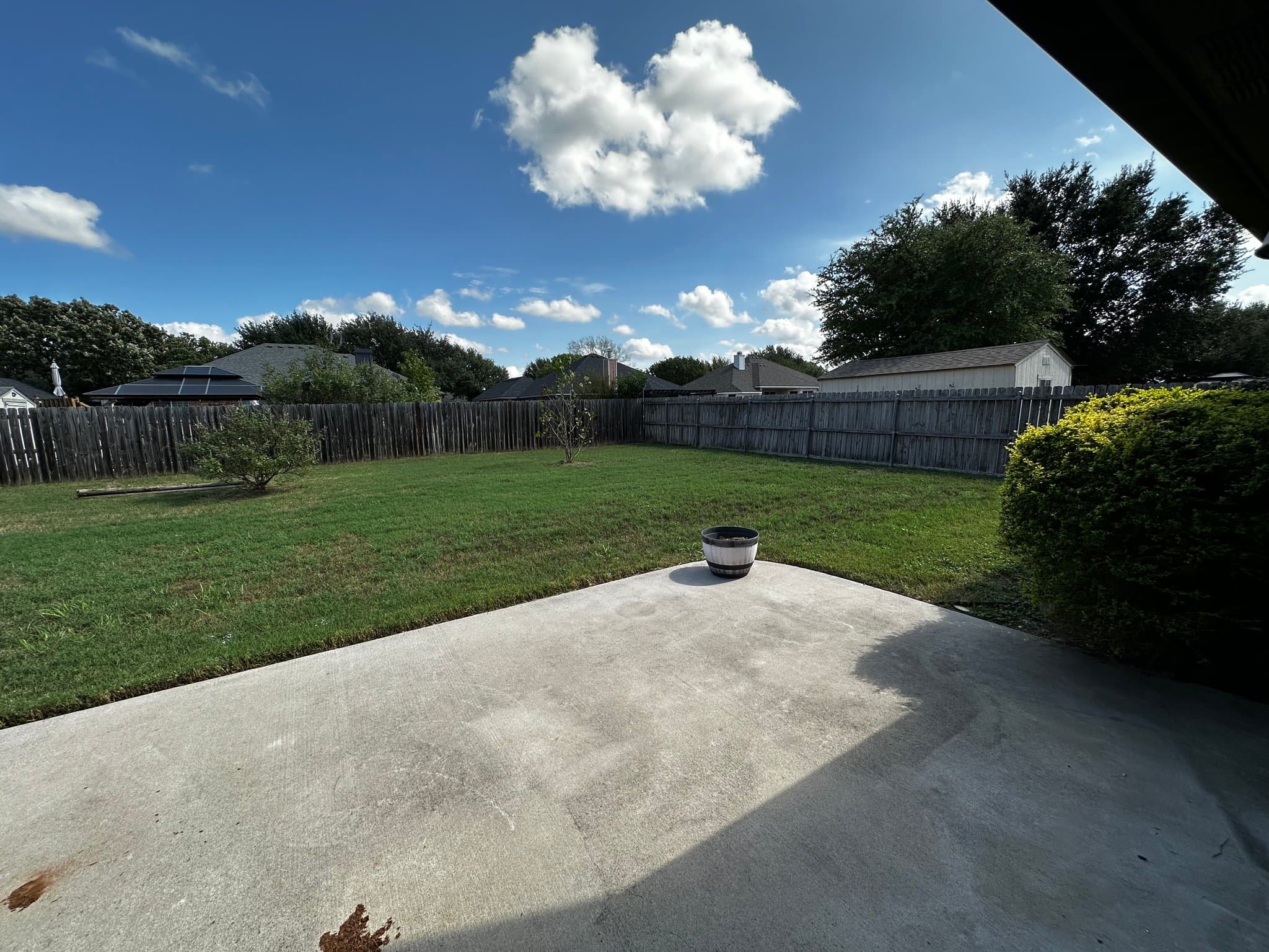 Waco House: 10613 Rayburn Way