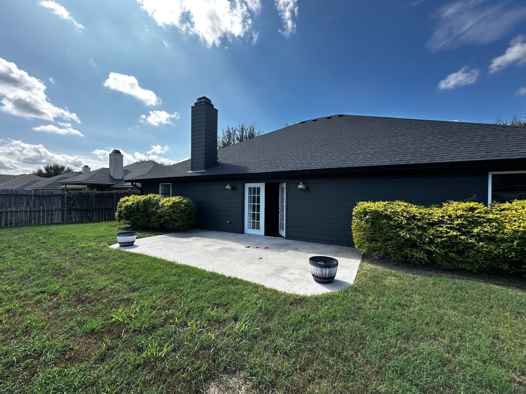 Waco House: 10613 Rayburn Way